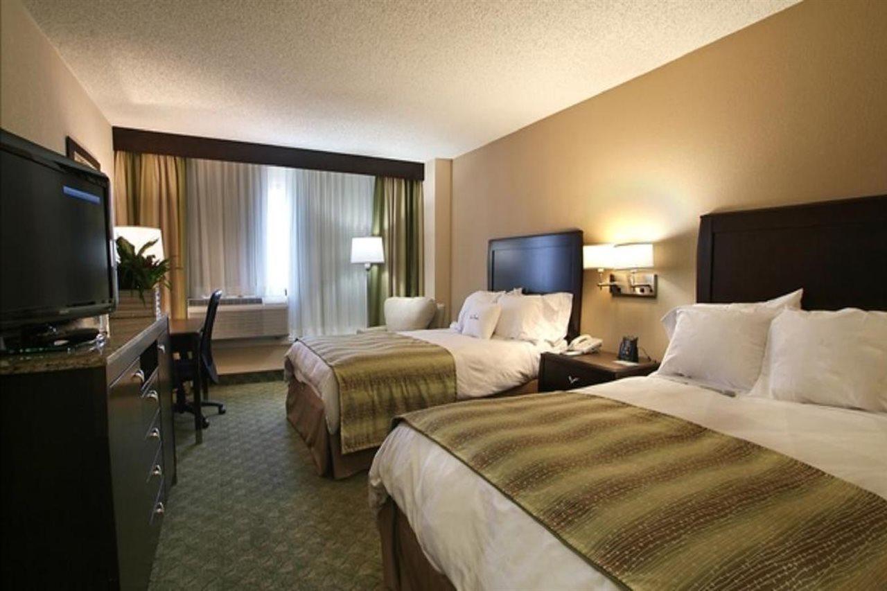 Doubletree By Hilton San Antonio Downtown Hotel Exterior photo