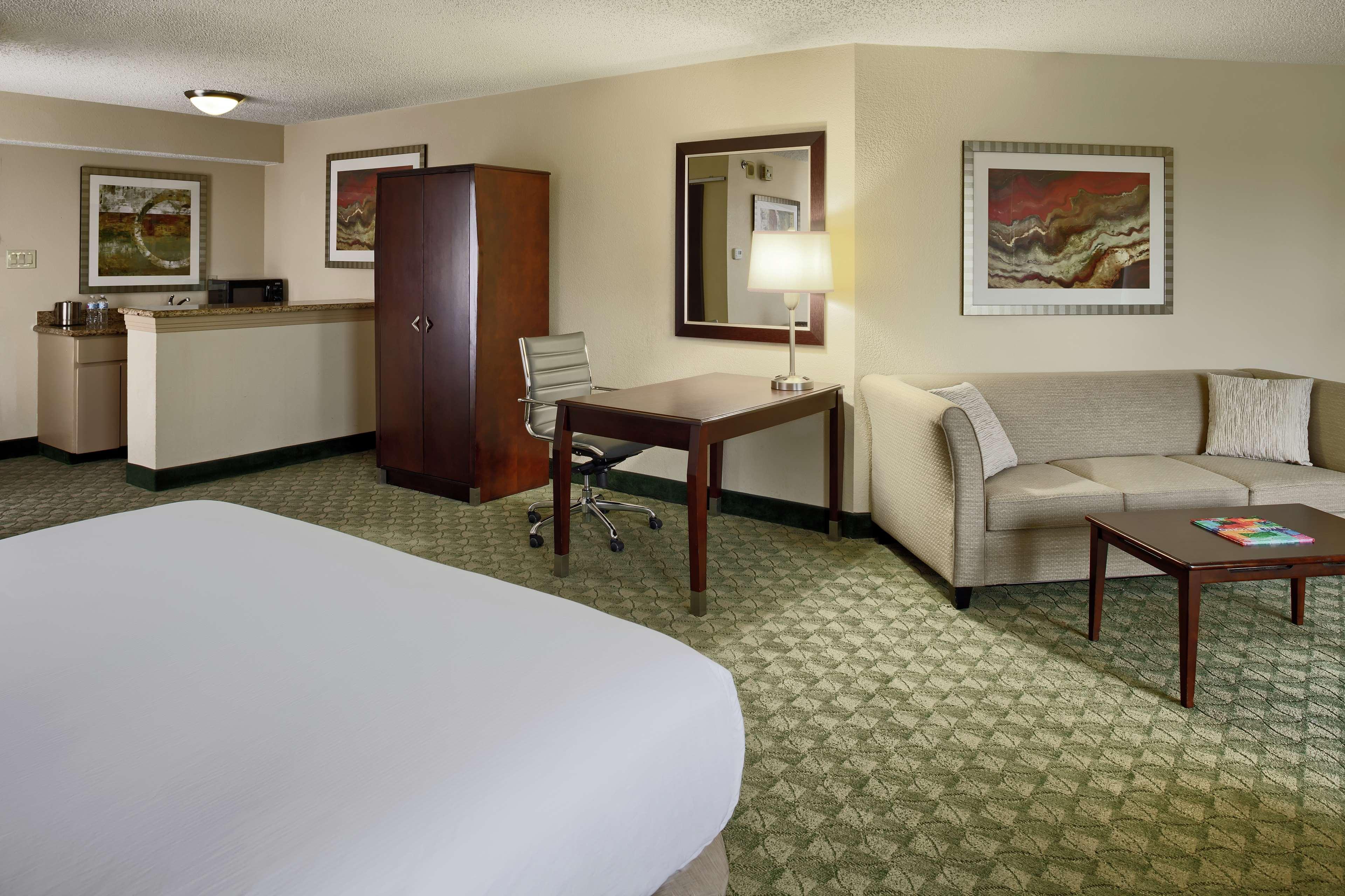 Doubletree By Hilton San Antonio Downtown Hotel Exterior photo