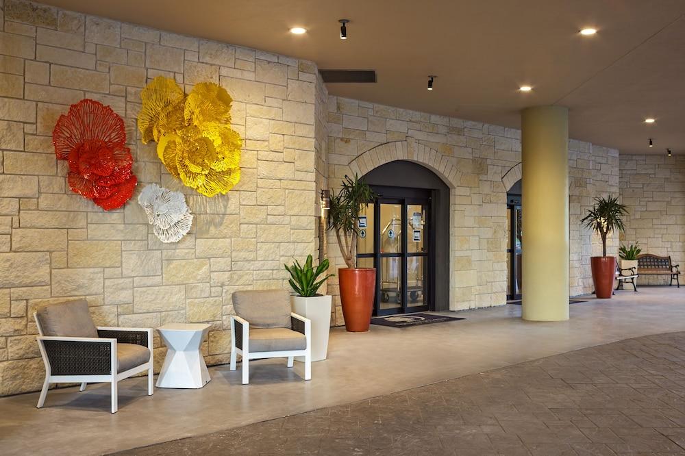 Doubletree By Hilton San Antonio Downtown Hotel Exterior photo