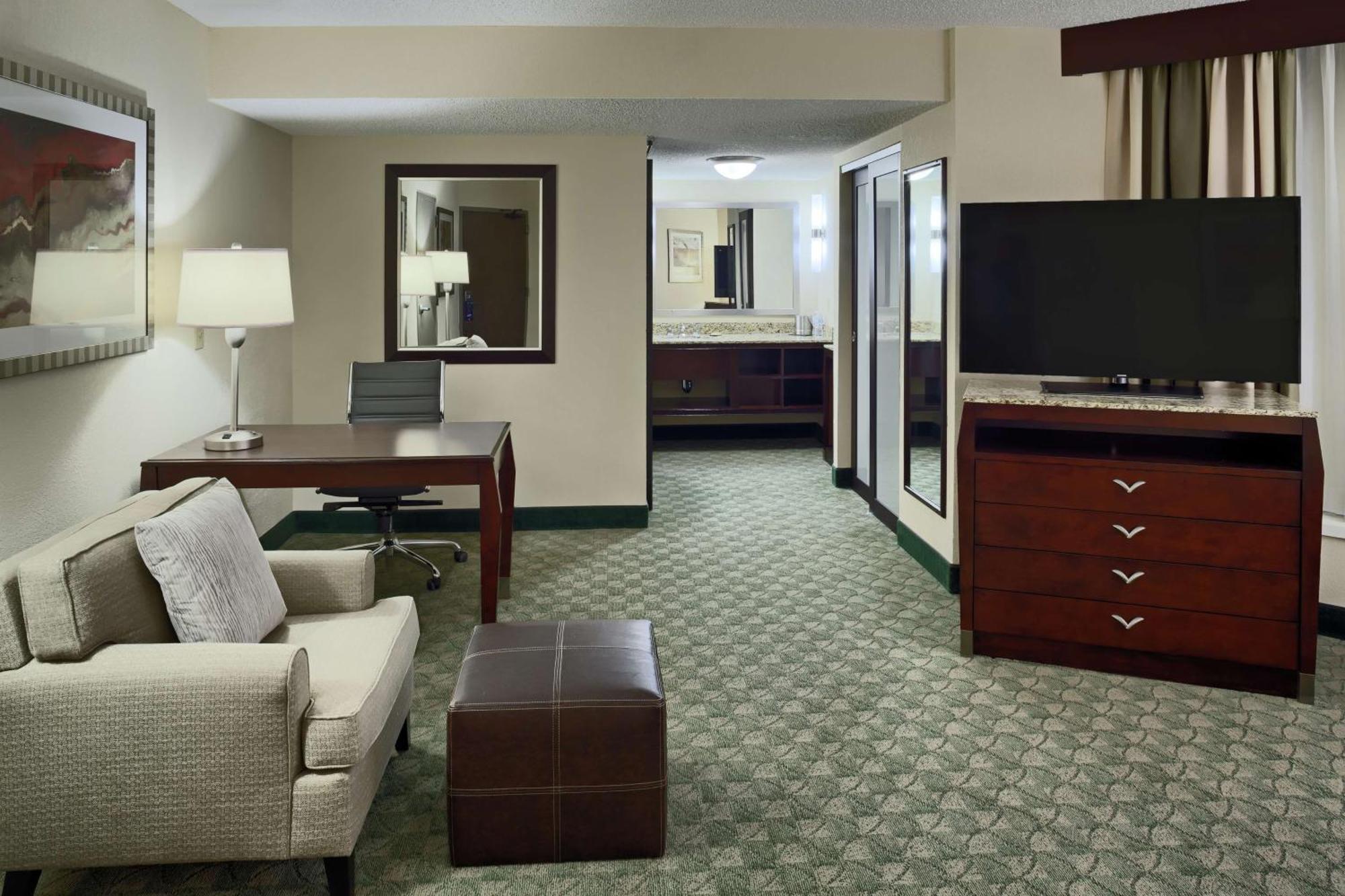 Doubletree By Hilton San Antonio Downtown Hotel Exterior photo
