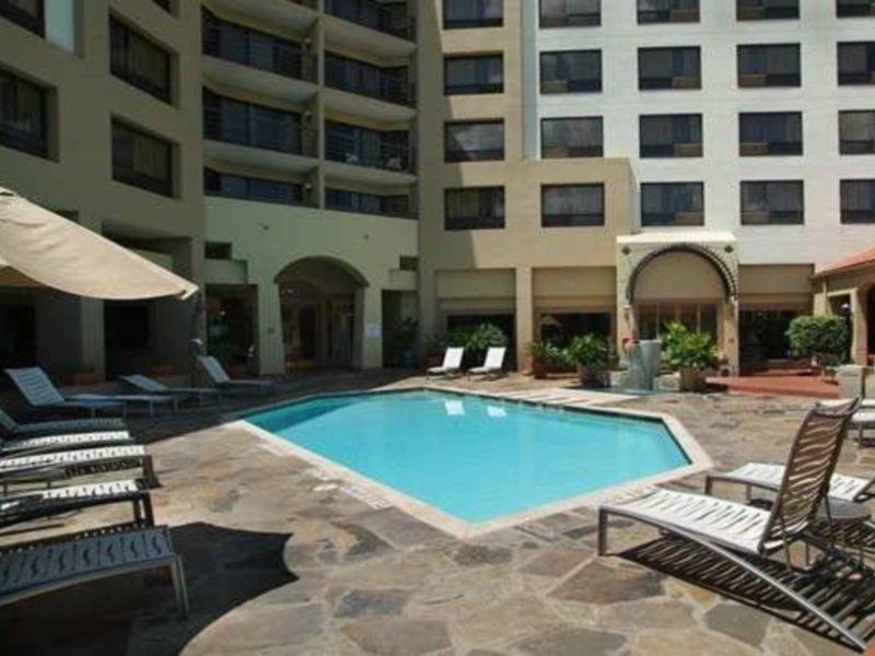 Doubletree By Hilton San Antonio Downtown Hotel Exterior photo